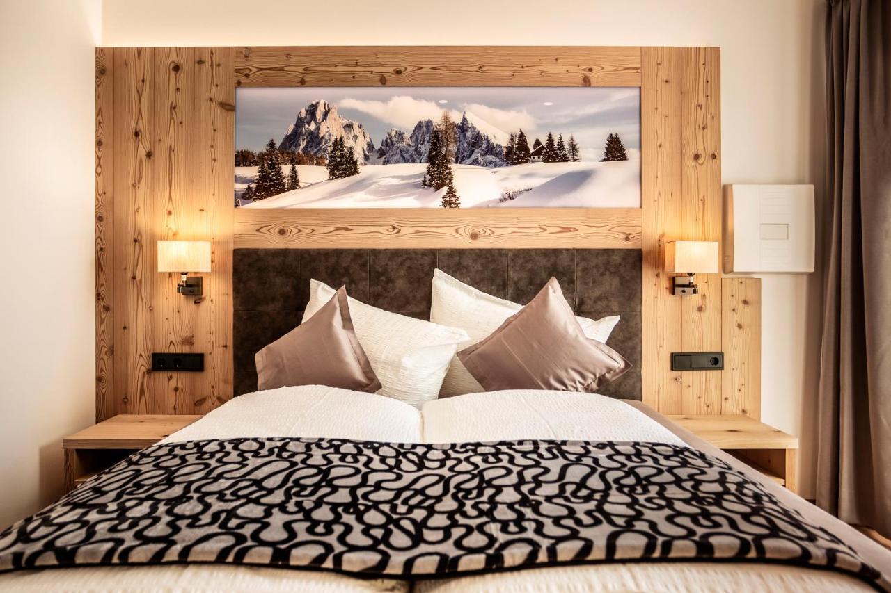 Luxury Chalet Plazola Селва ди Вал Гардена Екстериор снимка