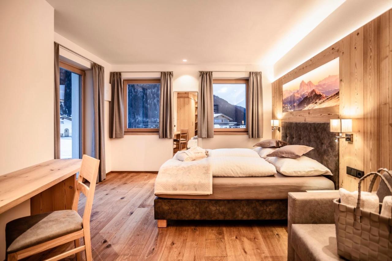 Luxury Chalet Plazola Селва ди Вал Гардена Екстериор снимка